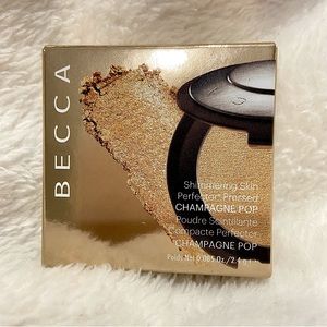*NEW* BECCA Highlighter “Champagne Pop”